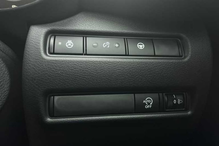 2025 Nissan Juke 1.0 DIG-T TEKNA 5DR Hatchback Petrol Manual