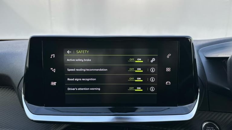 2022 Peugeot 2008 1.2 PureTech Allure Premium 5dr HATCHBACK PETROL Manual