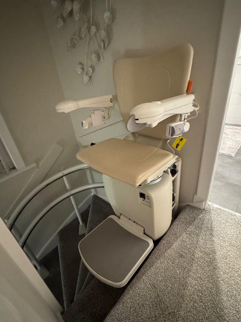 image for Curved Stairlift (Handicare 4000)