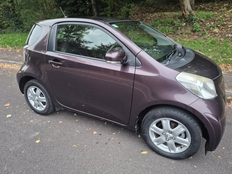 Toyota, IQ, Hatchback, 2012, Manual, 998 (cc), 3 doors