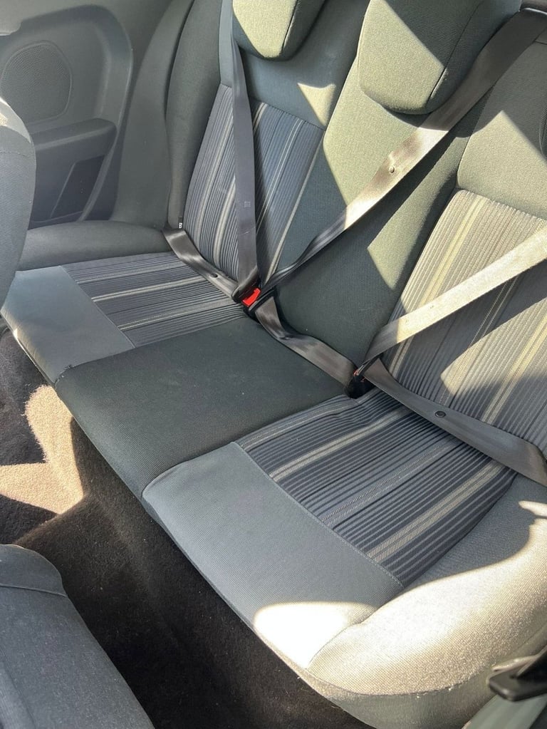 2009 Ford Fiesta 1.4 Style + Hatchback 3dr Petrol Manual (133 g/km, 94 bhp) Hatchback Petrol Manual