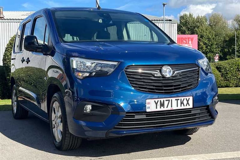 2022 Vauxhall Combo Life 1.5 TURBO D SE 5DR [7 SEAT] MPV Diesel Manual