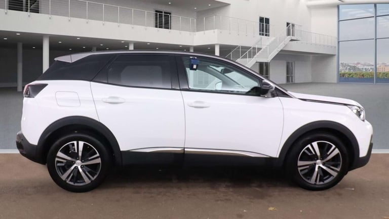 2018 Peugeot 3008 1.2 PureTech Allure 5dr HATCHBACK PETROL Manual