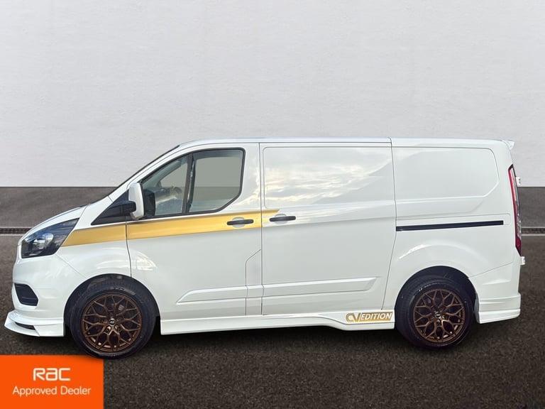 2020 Ford Transit Custom  2.0 EcoBlue CV EDITION SPORTS CUSTOM VAN Aston Martin PANEL VAN Diesel ...