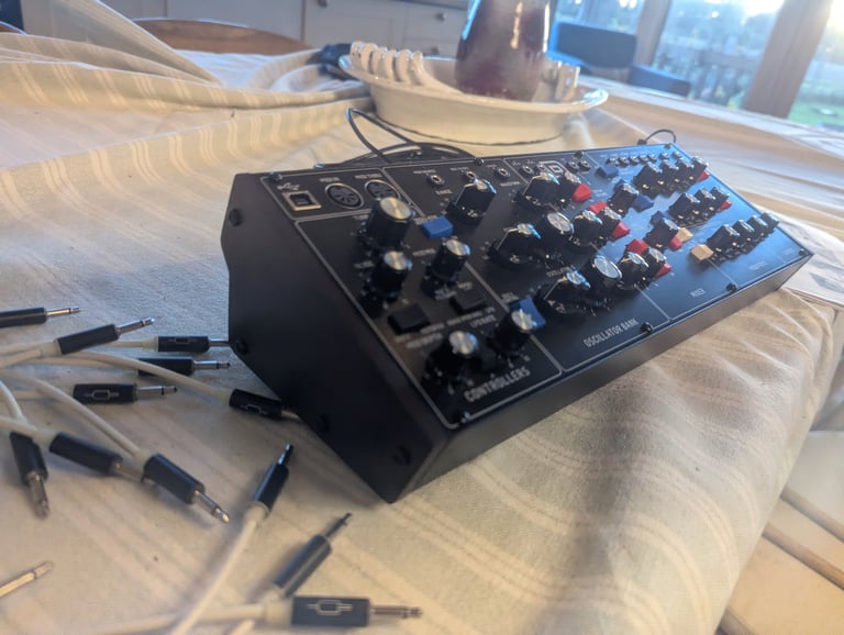 Behringer Model D Mini Moog Synthesiser 
