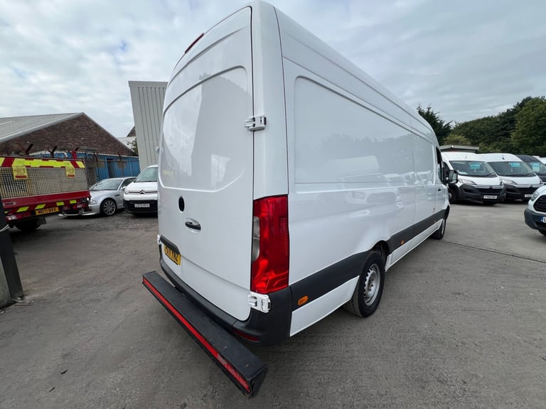 2021 Mercedes-Benz Sprinter 3.5t H2 Progressive Van PANEL VAN Diesel Manual
