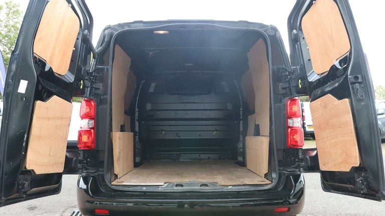 2024 Citroen Dispatch 1400 2.0 BlueHDi 145 Van Driver Edition EAT8 Van Diesel Automatic