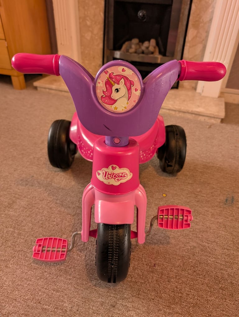 Stylish Baby Girl Pink 1st Unicorn Tricycle 2 To 4 Yrs Like New 