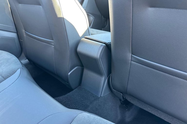 2025 SEAT Arona 1.0 TSI XPERIENCE Lux DSG Euro 6 (s/s) 5dr SUV PETROL Automatic