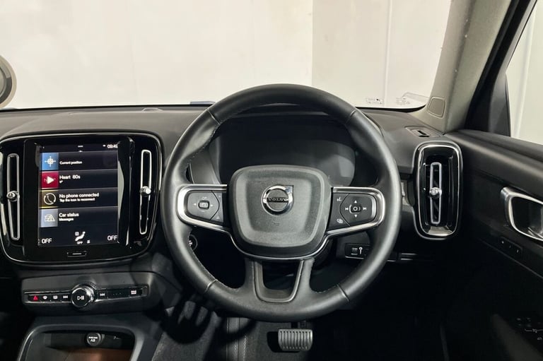 2021 71 VOLVO XC40 1.5H T4 RECHARGE 10.7KWH INSCRIPTION SUV 5DR PETROL PLUG-IN H