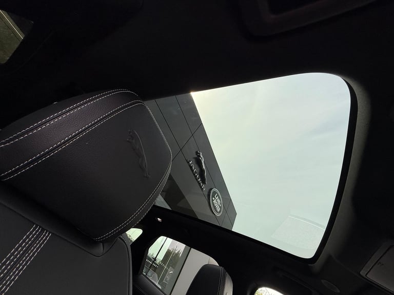2022 Jaguar F-Pace 2.0 D200 MHEV R-Dynamic Black SUV 5dr Diesel Auto AWD Euro 6 (s/s) (204 ps) ES...