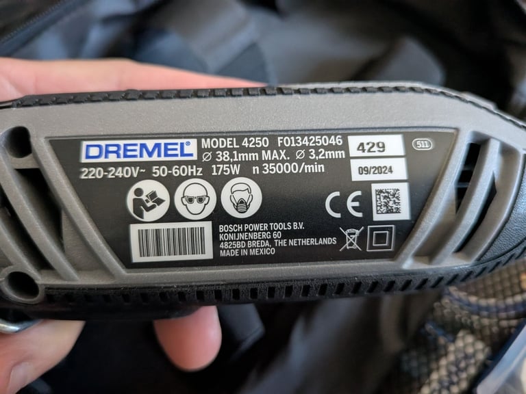 Dremel 4250 Brand New with accessories 