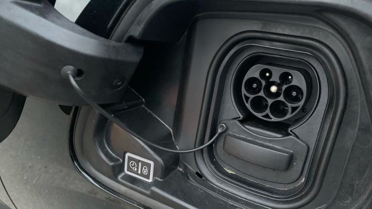 2024 Peugeot 208 50kWh E-Style Hatchback 5dr Electric Auto (7.4kW Charger) (136 ps) Hatchback Ele...