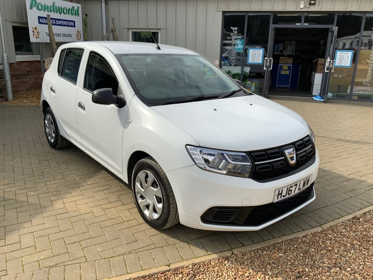 2017 Dacia Sandero 1.0 SCe Ambiance 5dr HATCHBACK Petrol Manual