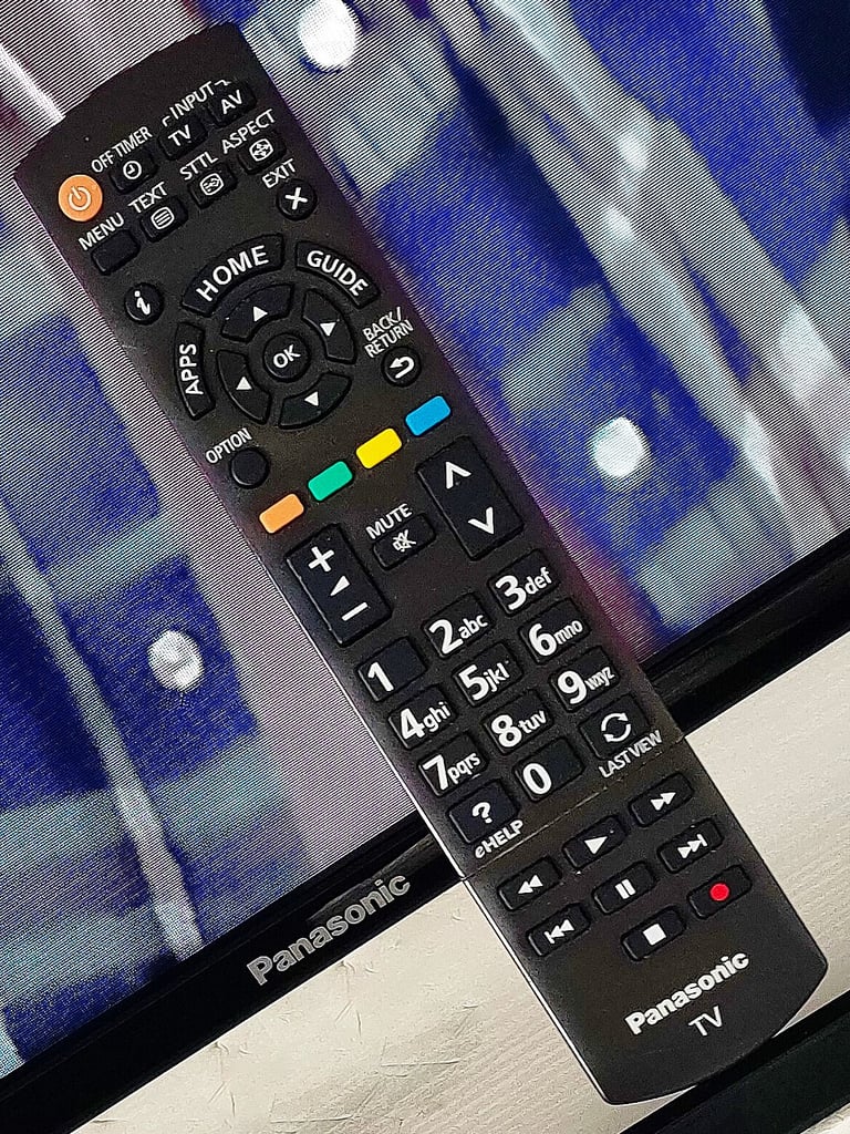 50" PANASONIC SMART FULL HD SLIM LED WIFI TV AMAZON YOUTUBE SCREEN MIRRORING RC STAND-FREE DELIVERY