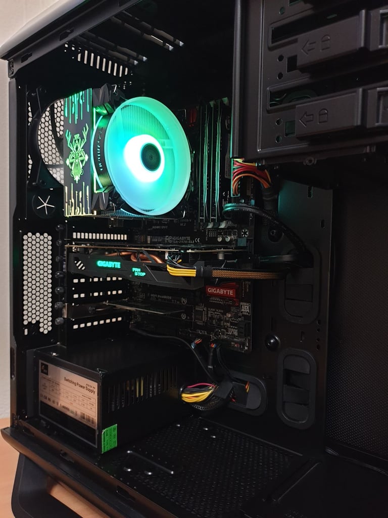 Gaming PC - i5, 32GB, RX 570, SSD, WiFi, 750W