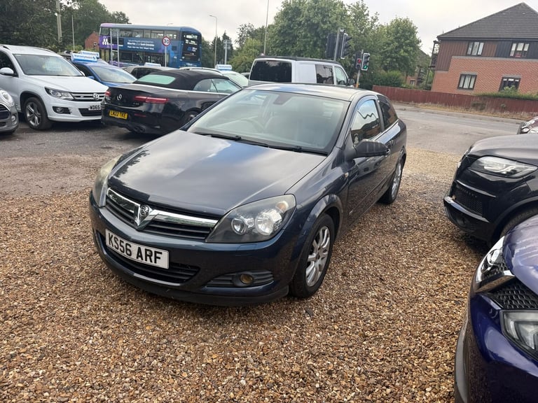 2006 Vauxhall Astra 1.6i 16v Design Sport Hatch 3dr Petrol Manual (158 g/km, 103 bhp) Hatchback P... - Image 2