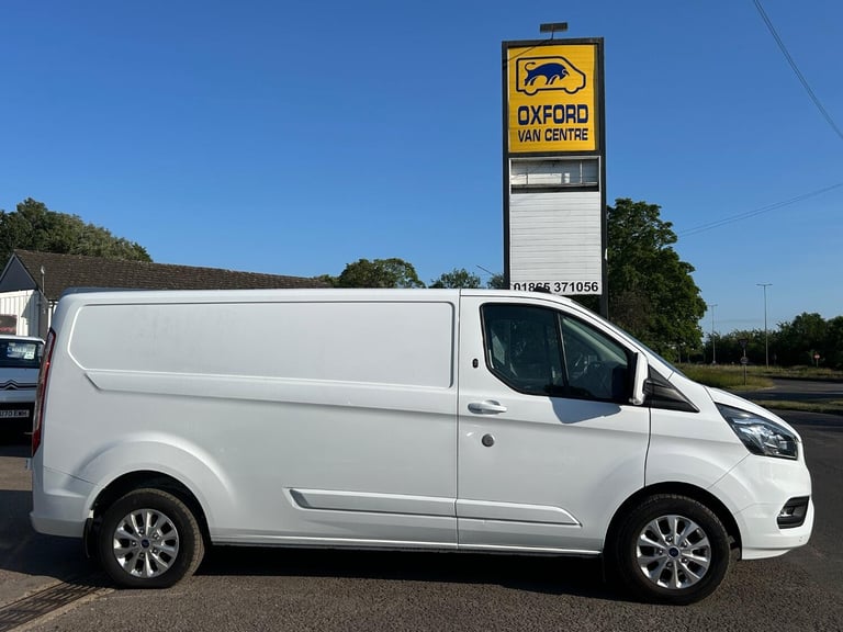 FORD TRANSIT CUSTOM 2.0 Limited Van 300 L2 130PS +Â?15,975 Plus VAT+