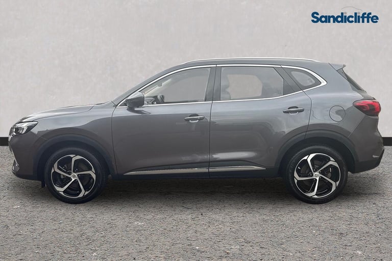 2024 MG MG HS 103407 Hatchback Automatic