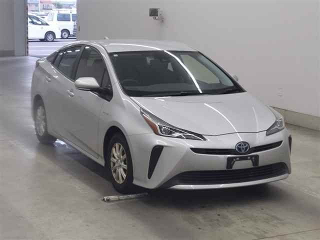 RENT A TAXI. CAR  Toyota Prius estima  Hybrid uber  bolt cars Wolverhampton solihull  birmingham