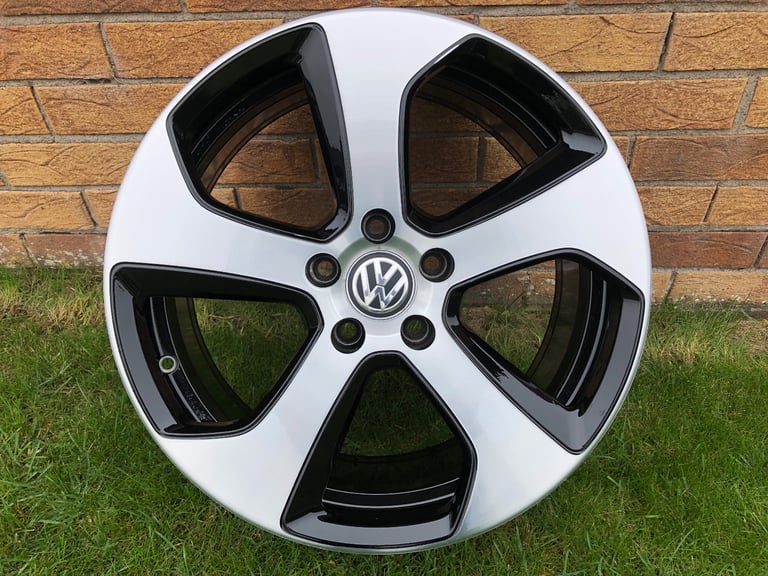 1 X GENUINE VW GOLF 18” AUSTIN ALLOY WHEEL REFURBISHED VOLKSWAGEN 5G0 601 025 CN