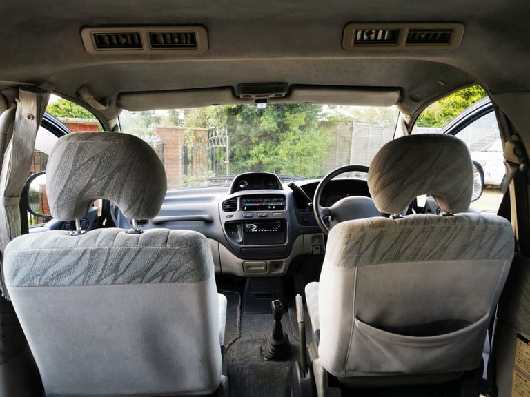 Mitsubishi Delica Space Gear, 1995, 2.8 diesel