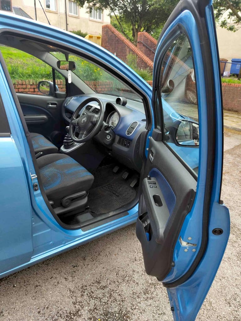 2011 Vauxhall Agila S Ecoflex Hatchback, 1 Litre, Manual, 5 Door, 71000 Miles, MOT April 2026.
