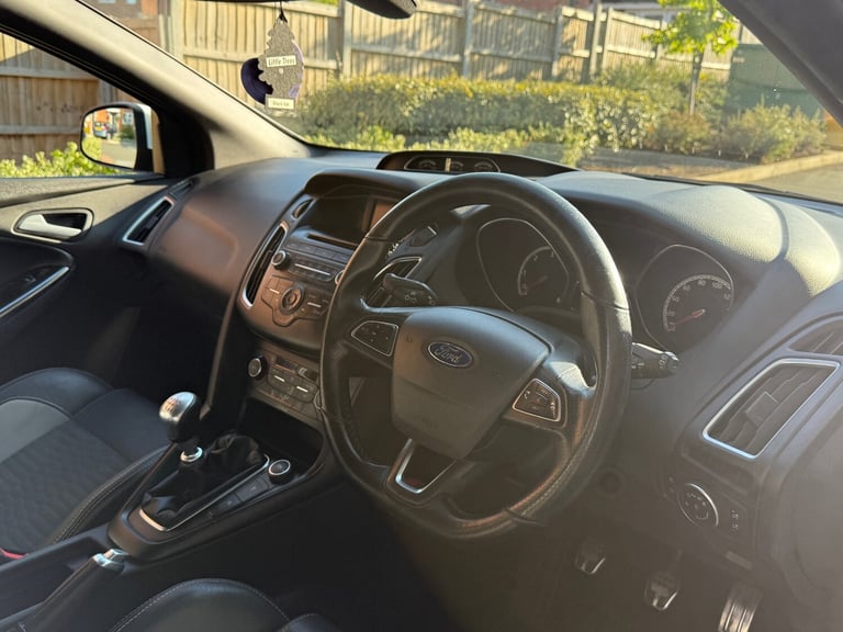 2015 FORD FOCUS 2.0 TDCi 185 ST-2 Diesel 5dr ULEZ EURO 6 CRUISE CONTROL