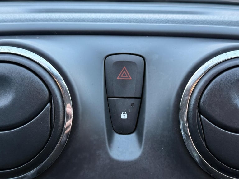 2014 Dacia Sandero 1.2 Ambiance Euro 5 5dr HATCHBACK Petrol Manual