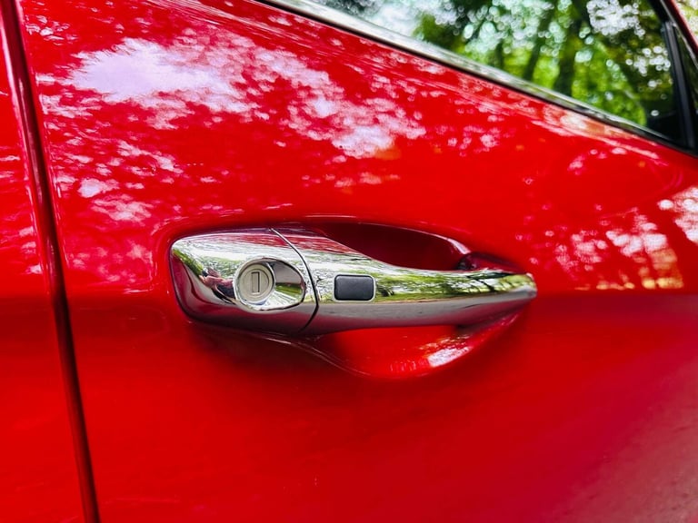 2016 Hyundai Santa Fe 2.2 Santa Fe Premium SE Blue Drive CRDi Auto 4WD 5dr SUV Diesel Automatic