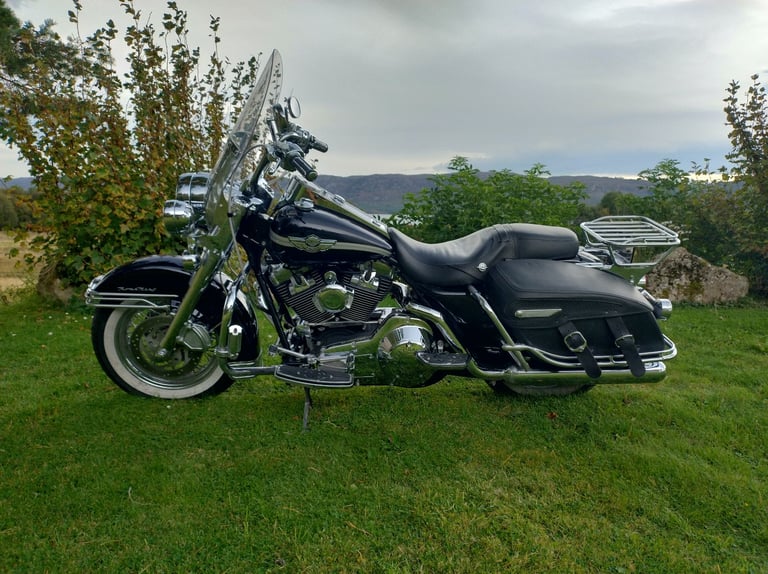 image for Harley-Davidson road king classic flhrci 