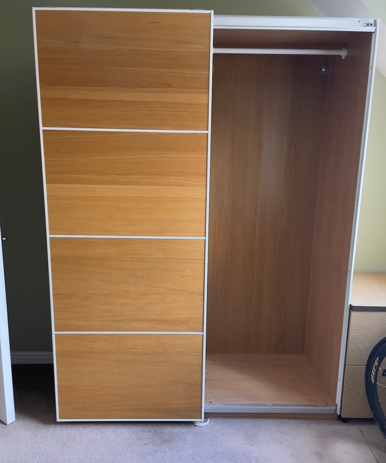 FREE DELIVERY 🥰🚚🥰IKEA PAX BROWN SLIDING MIRROR WARDROBE GREAT CONDITION 