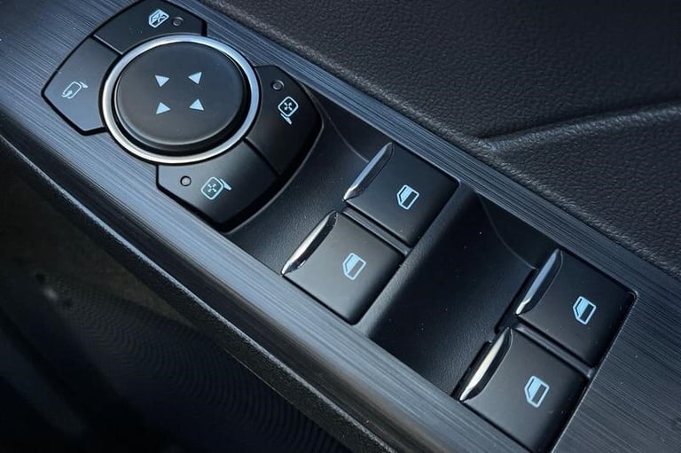 2024 Ford Kuga 2.5 PHEV ST-Line 5dr SYNC4 NAVIGATION, FRONT &amp; REAR PARKING SENSORS, 360 DE Es...