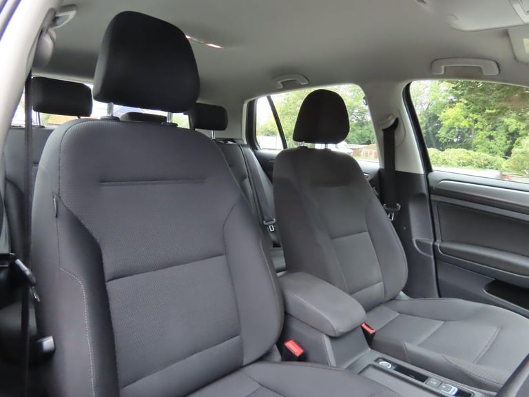 2018 Volkswagen Golf 1.6 TDI SE Nav DSG Euro 6 (s/s) 5dr HATCHBACK Diesel Automatic