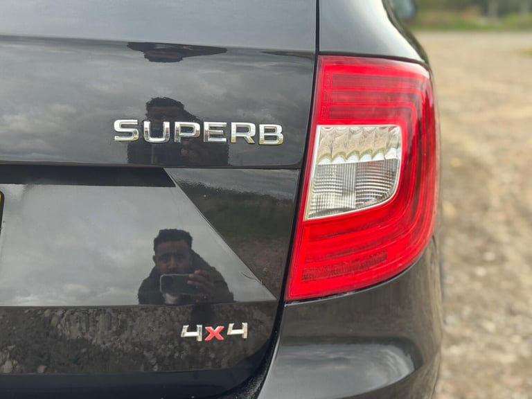 2014 Skoda Superb 2.0 TDI CR 170 Elegance 4X4 5dr DSG ESTATE DIESEL Automatic