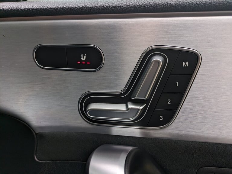 2019 Mercedes-Benz A-Class A200 AMG Line Premium 4dr Auto SALOON PETROL Automatic