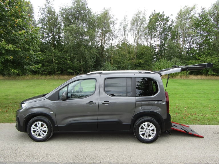 image for 2020 Peugeot Rifter 1.5 HDi AUTOMATIC EAT8 Wheelchair Accessible Disabled Mobility Vehicle WAV  M...