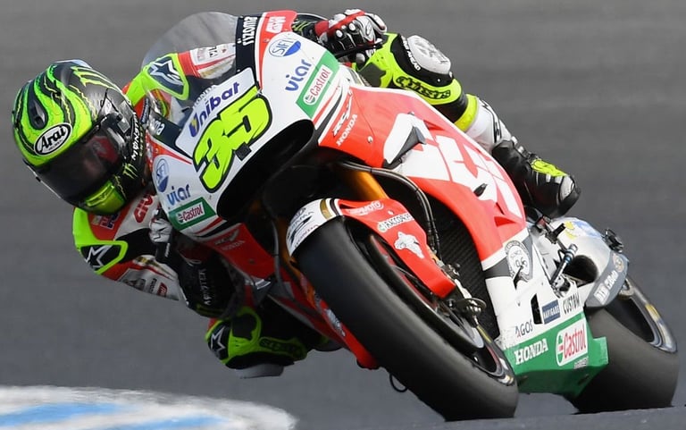 image for RARE #ARAI RX-7V MOTORCYCLE HELMET - CAL #CRUTCHLOW - MEDIUM - MINT COND - £475