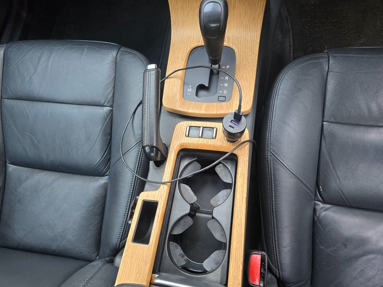 2010 Volvo C70 T5 SE Lux 2dr Geartronic CONVERTIBLE Petrol Automatic