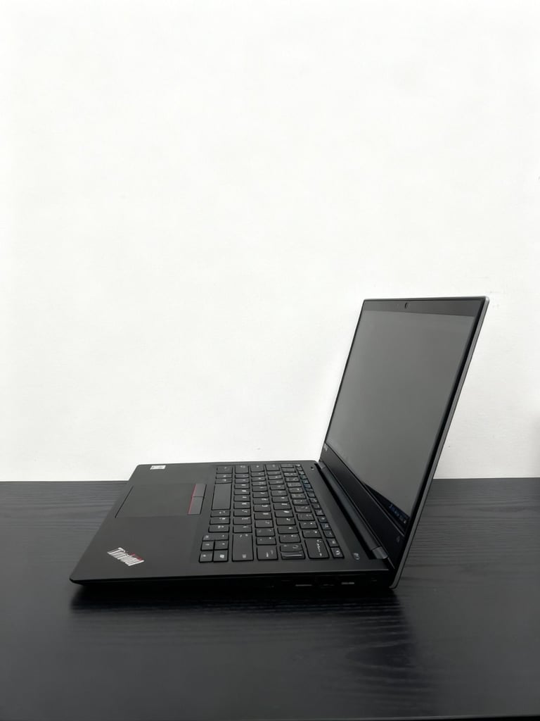  💻 Lenovo ThinkPad T480 14” – Intel Core i5 8th Gen | 8GB RAM | 256GB SSD | Windows 11 Pro