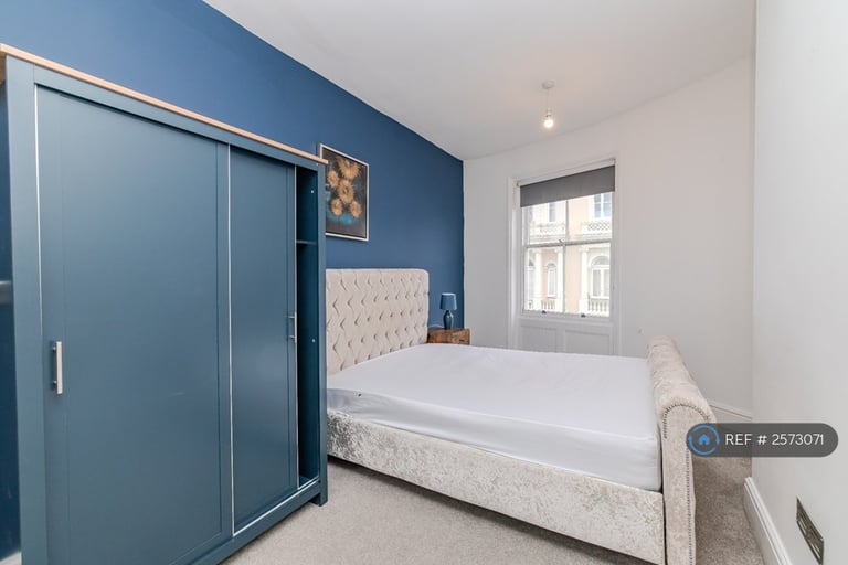 1 bedroom in Western Road, Hove, BN3 (#2573071)