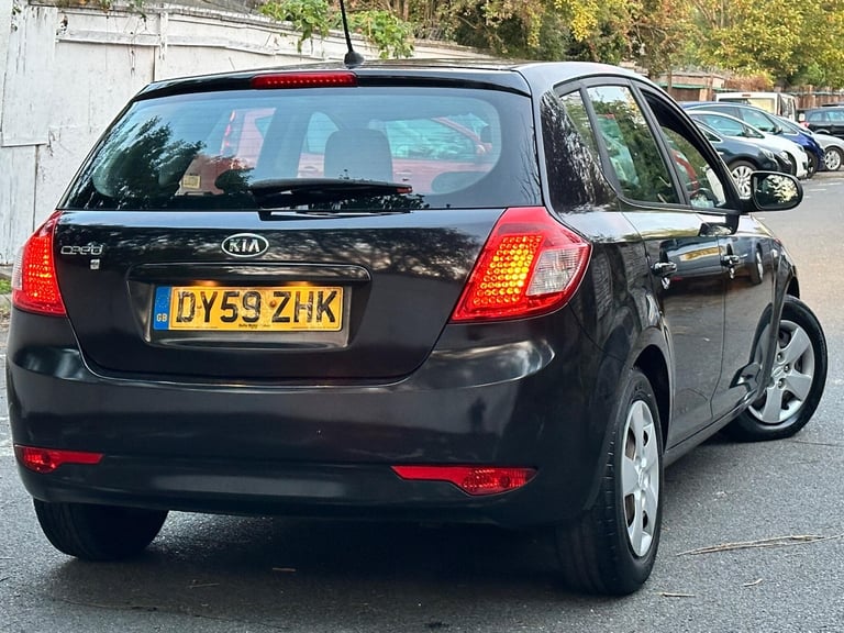2010 Kia Ceed 1.6 1 Auto Euro 4 5dr HATCHBACK Petrol Automatic