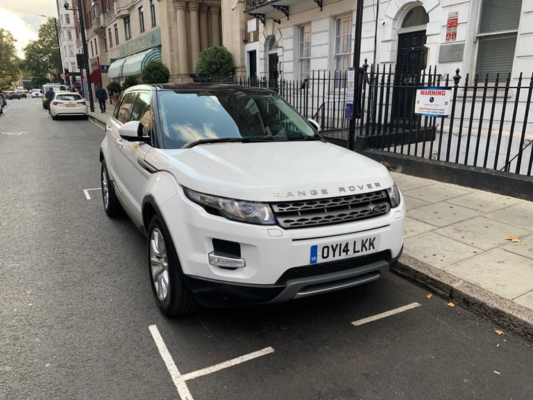 (LOW MILEAGE) Land Rover, RANGE ROVER EVOQUE, Estate, 2014, Other, 2179 (cc), 5 doors