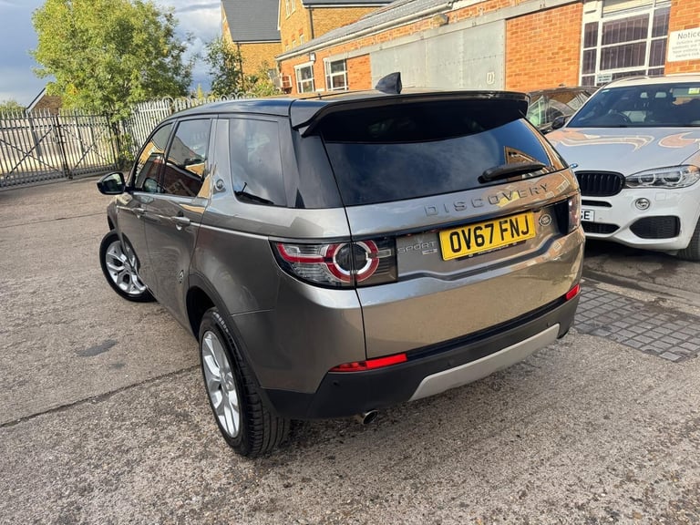2017 Land Rover Discovery Sport 2.0 TD4 HSE 4WD Euro 6 (s/s) 5dr ESTATE Diesel Manual