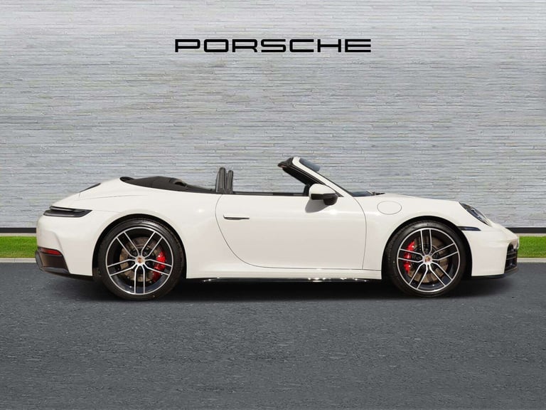 2025 Porsche 911 S 2dr PDK CONVERTIBLE PETROL Automatic