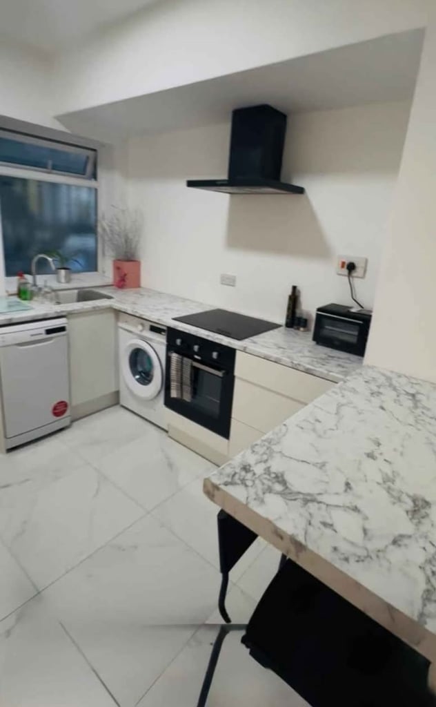 Single room available to rent All bills included 