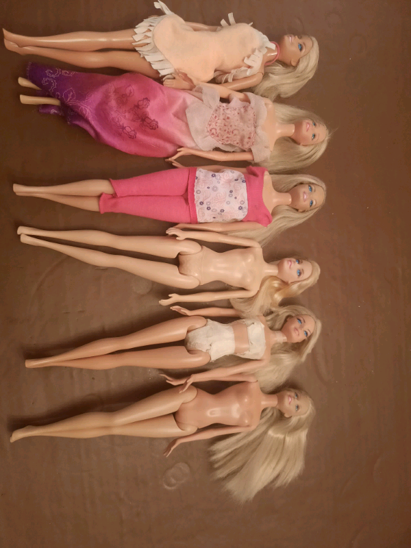 BARBIE DOLLS