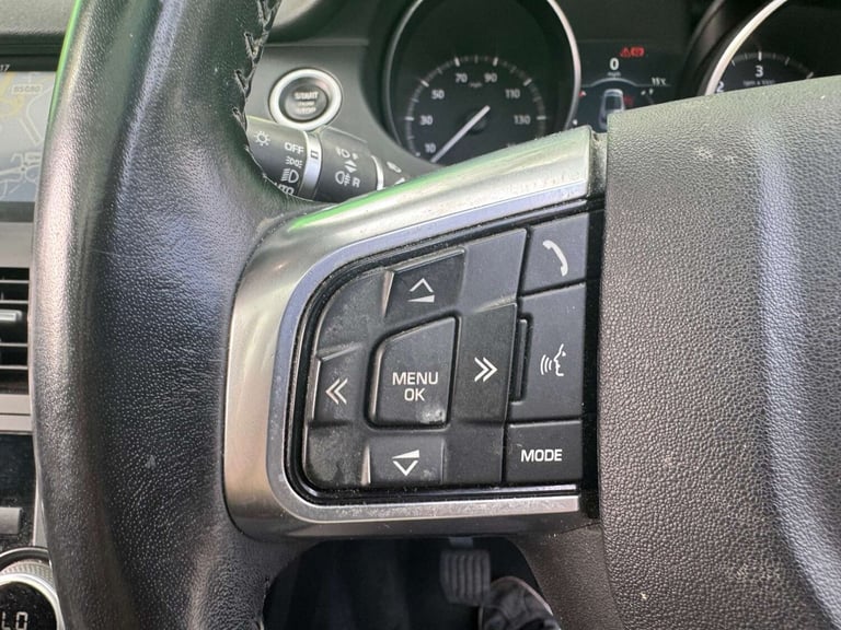 2017 Land Rover Discovery Sport 2.0 Discovery Sport HSE TD4 4WD 5dr SUV Diesel Manual