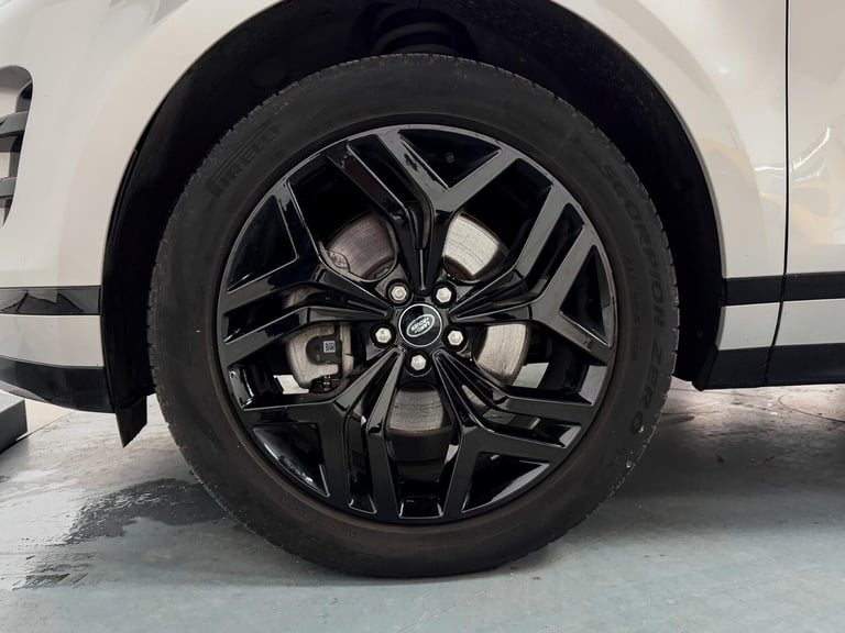 2022 Land Rover Range Rover Evoque 2.0 D200 MHEV R-Dynamic SE SUV 5dr Diesel Auto 4WD Euro 6 (s/s...