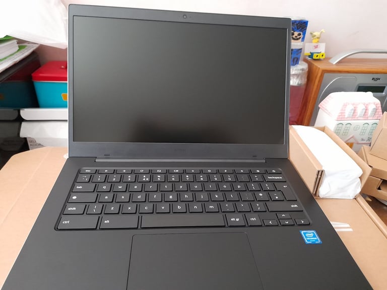 samsung chrombook go